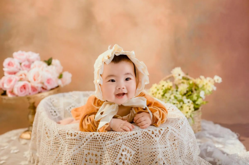 延安接生婆踩孕妇肚子
